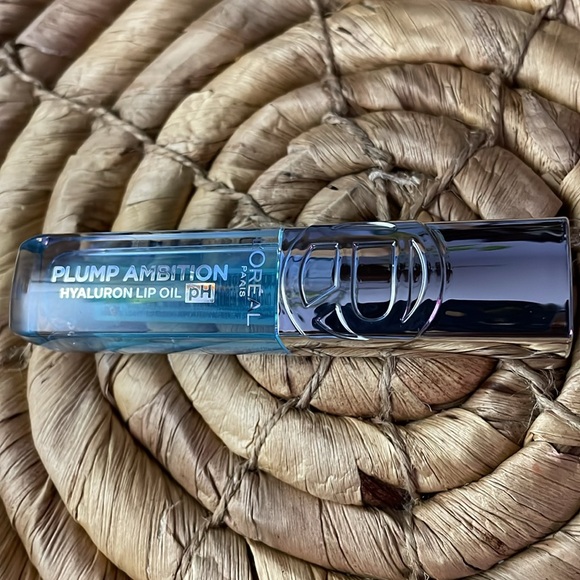 L’ORÉAL - Picture 2 of 7